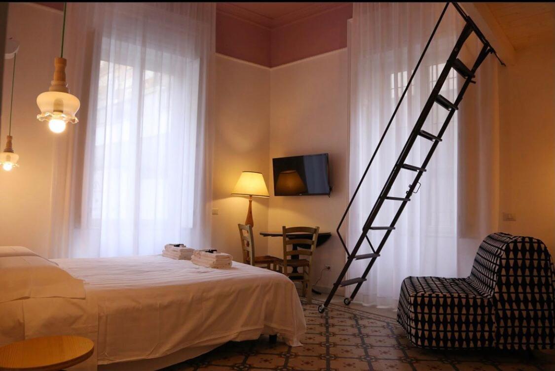 Ambaraba B&B Neapol Zewnętrze zdjęcie